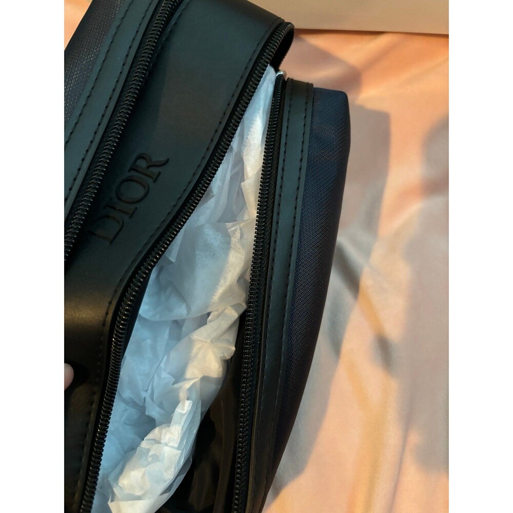 Dior men’s Trousse - Picture 5 of 6